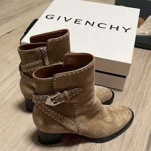 Givenchy Ankle Boots Beige Calf Suede 8.5